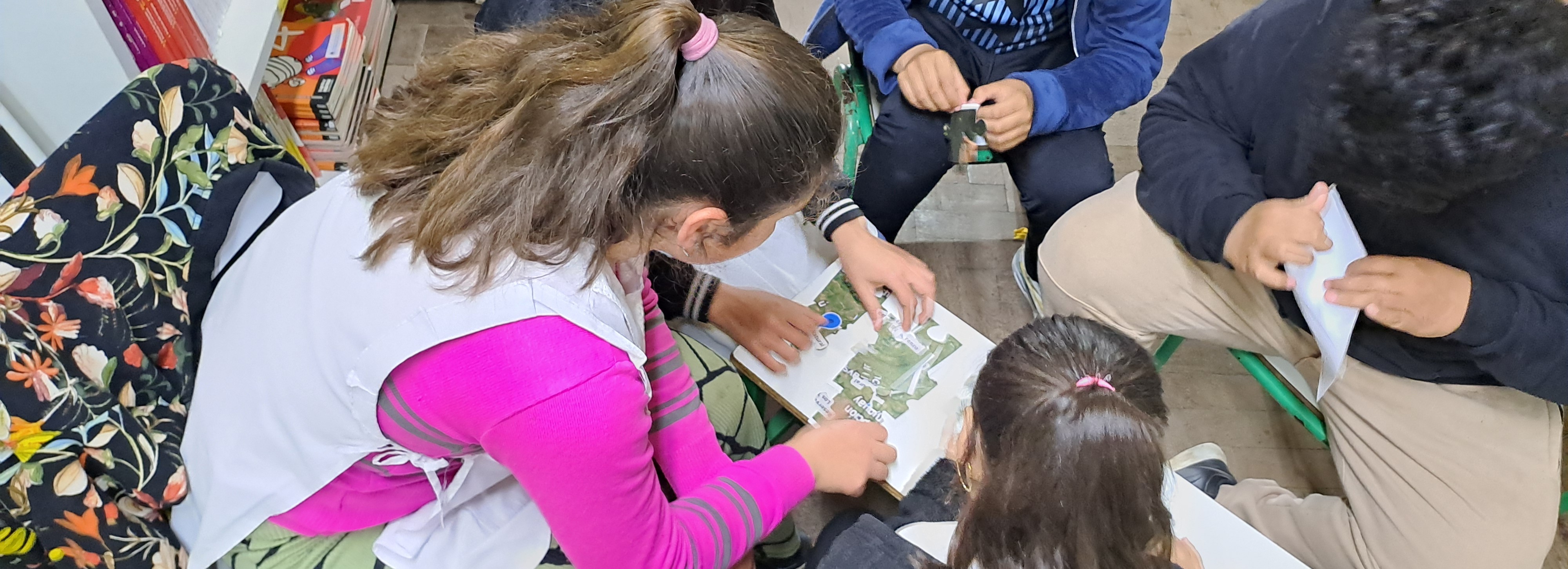 Forestal Argentina junto a Fundación Hábitat & Desarrollo realizaron jornadas de educación ambiental en escuelas de Entre Ríos y Corrientes. 